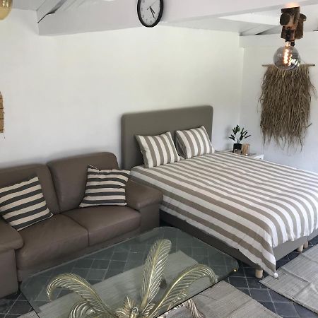 Aquavilla Bed & Breakfast 维勒布鲁克 外观 照片